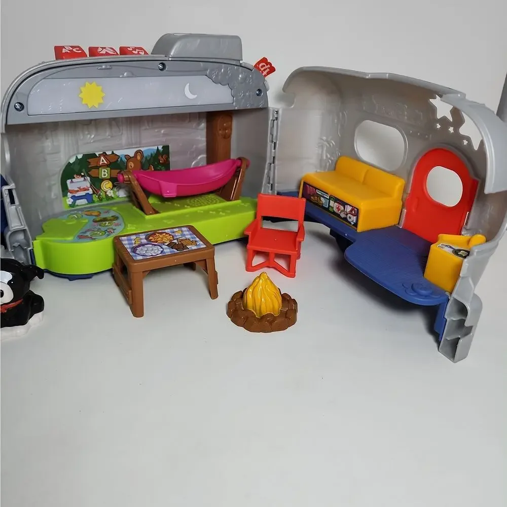 Fisher-Price Little People Camper Trailer & SUV Set w/ Eddie Mattel 2021